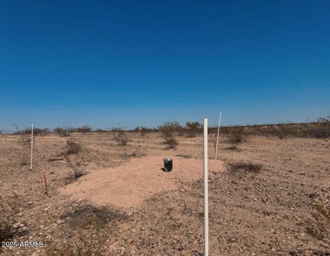 Tonopah Land with Water Rights