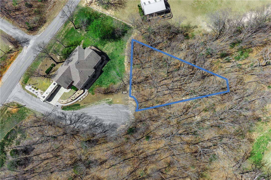 Wooded Lot in Bella Vista