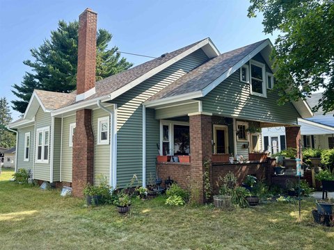 Duplex With Two-Car Garage