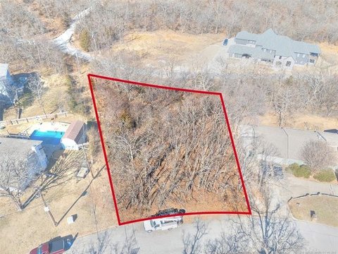 Residential Land in Sand Springs