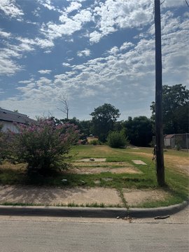 Land, Dallas, TX
