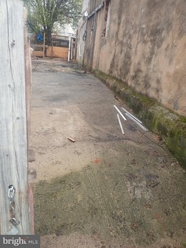 Land in Developing Philadelphia Area