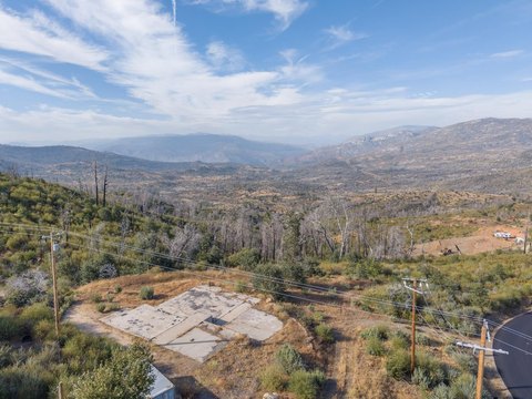 Land, Auberry, CA