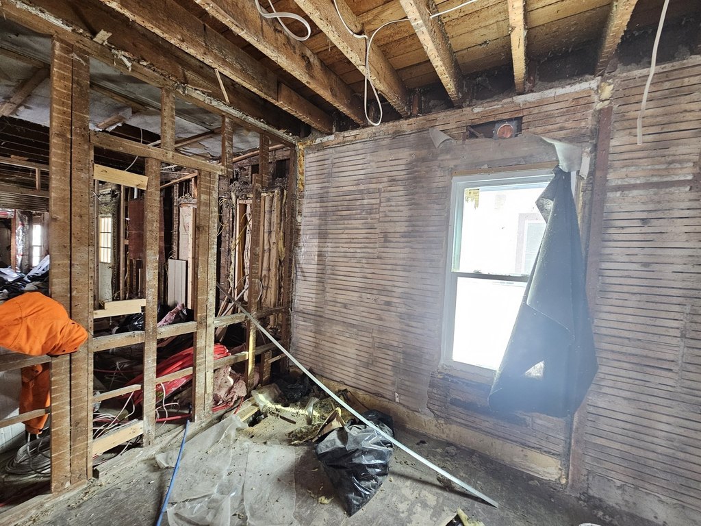 Picture 19