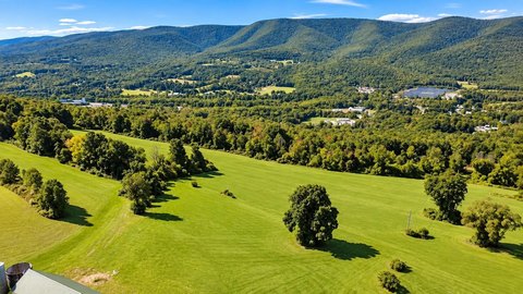 Land, Pownal, VT