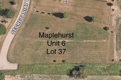 Land, Hampshire, IL