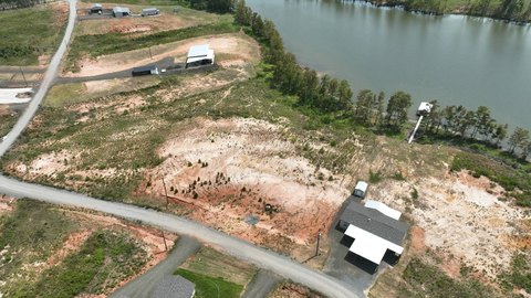 Land, FLORIEN, LA