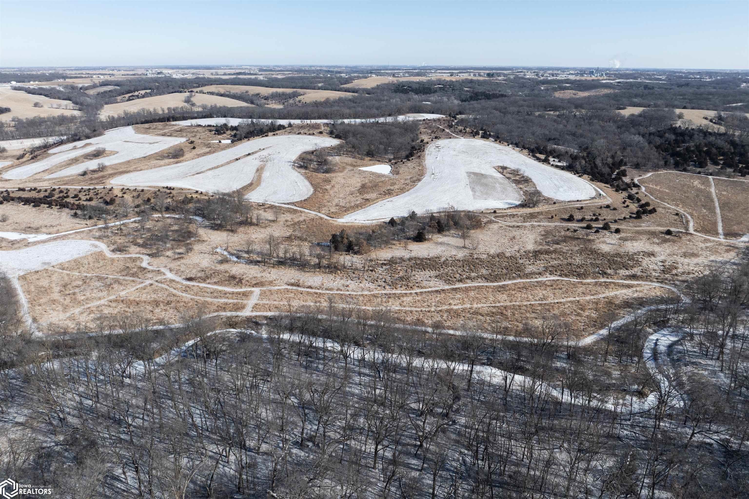 Secluded Hunting Farm in Albia