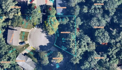 Cul-de-sac Multi-Family Home Lot