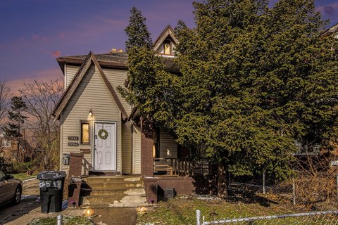 Detroit Duplex: Investment Opportunity