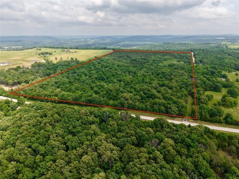 41.41 Acres in Hindsville, AR