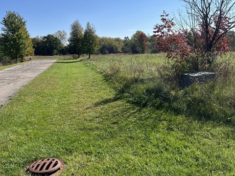 Land, Wadsworth, IL