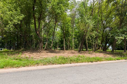 Residential Lot in Menomonie, WI