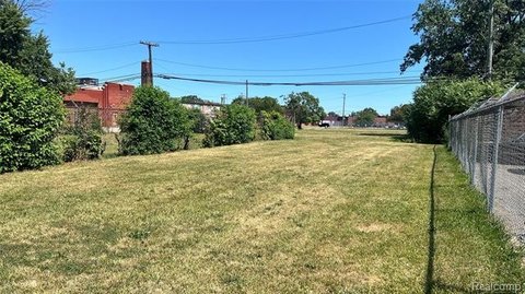 LAND - Detroit, MI