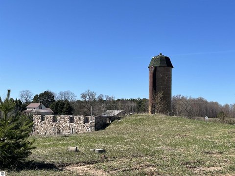 Two Acre Lot in Kingsley