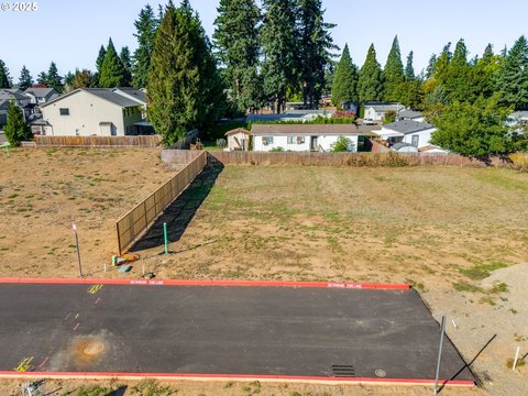 Residential Lot in South Canby