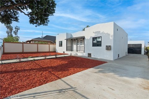 Remodeled Triplex in Los Angeles
