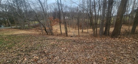Residential Lot in Drakesborough Subdivision