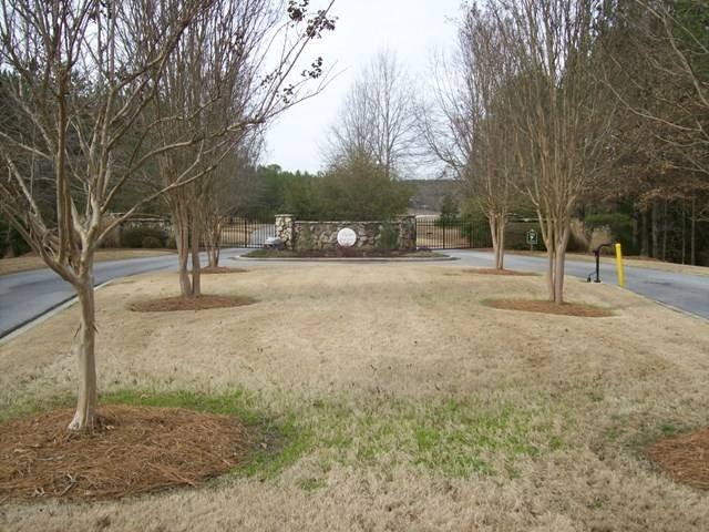 Eagles Harbor Gated Lot