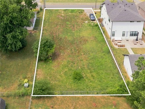 LAND - Bentonville, AR