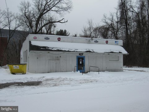 Mixed-Use Building in Lykens, PA