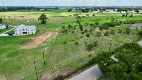 Unrestricted Land in Brock ISD