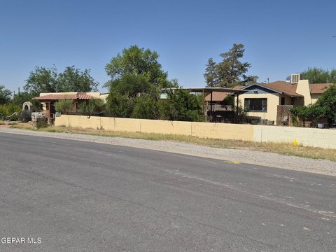 Corner Lot in Canutillo, TX