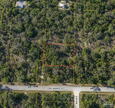 Land, Milton, FL