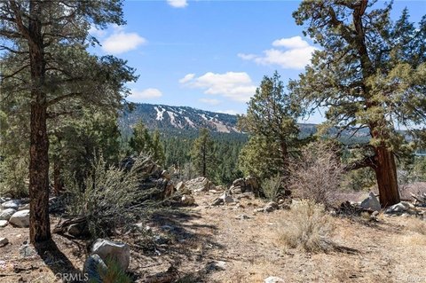 Big Bear Lake Corner Lot