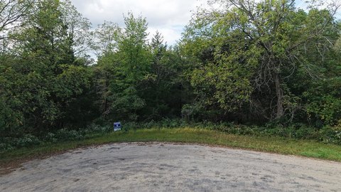 Wooded Lot in Quiet Cul-de-Sac
