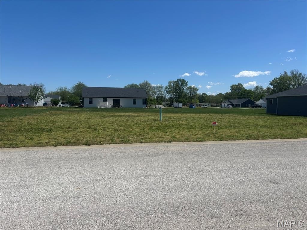 Ready-to-Build Lot in Germantown, IL