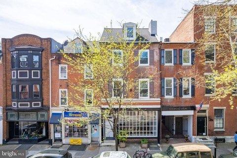 Renovated Mixed-Use Triplex