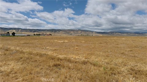 Residential Land in Lancaster, CA