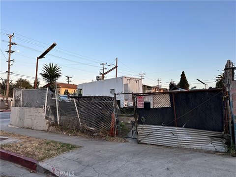 Commercial Land Near Metro Transit