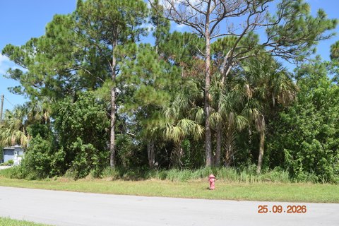Land & Docks, Port St. Lucie, FL