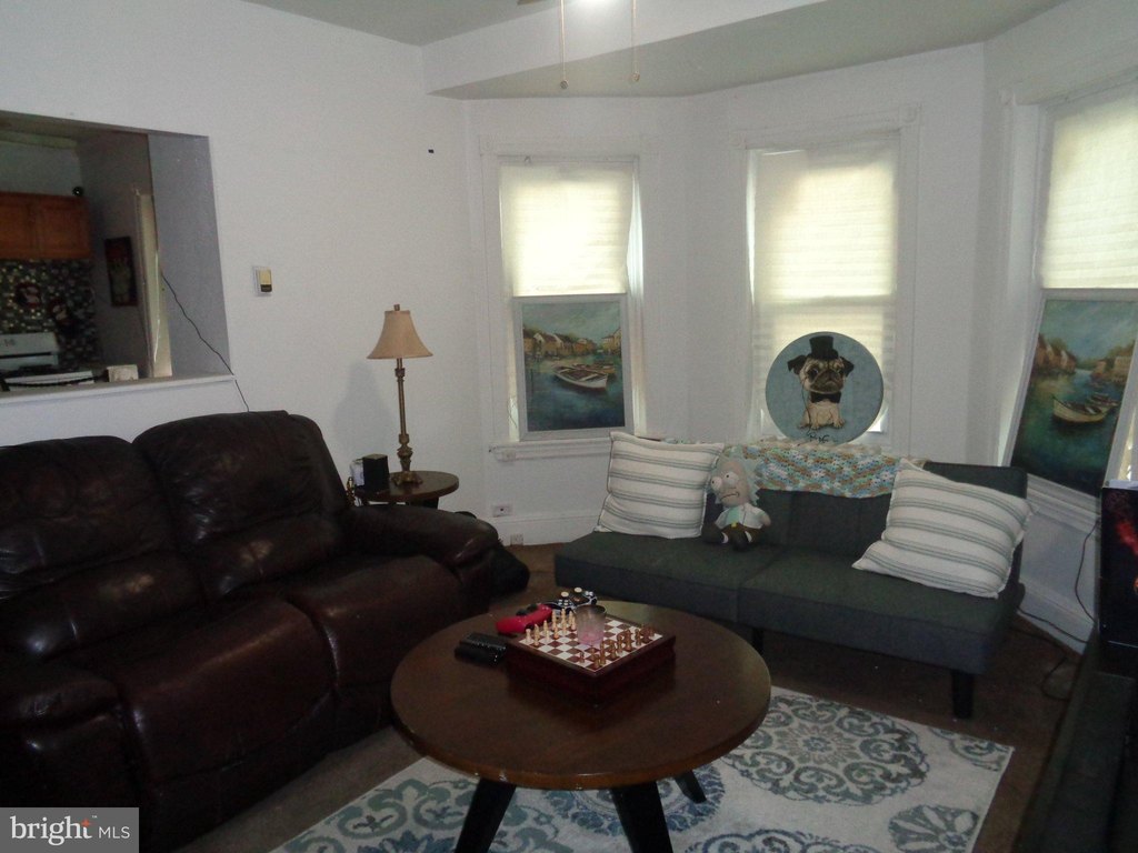 Picture 10