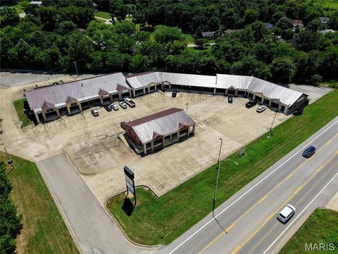 Multi-Tenant Commercial Property For Sale