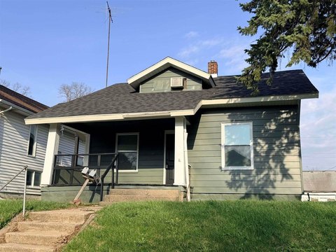Updated Duplex in Muncie, Indiana
