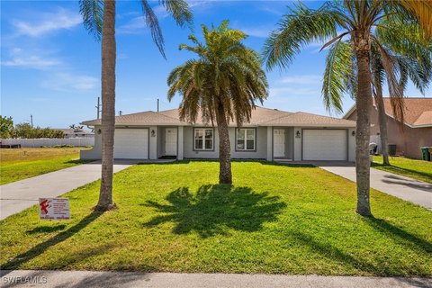 Cape Coral Duplex with Solar