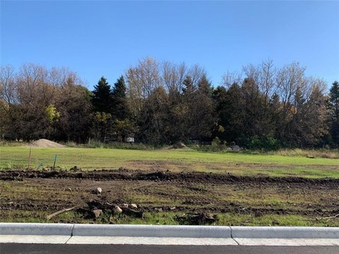 Residential Lot in Maple Creek