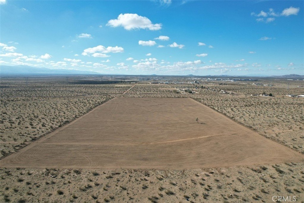 20 Acres Land in Adelanto