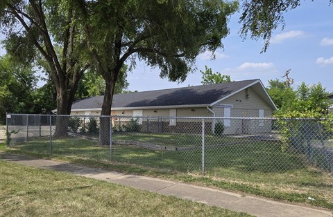 Former Daycare Facility in Elgin