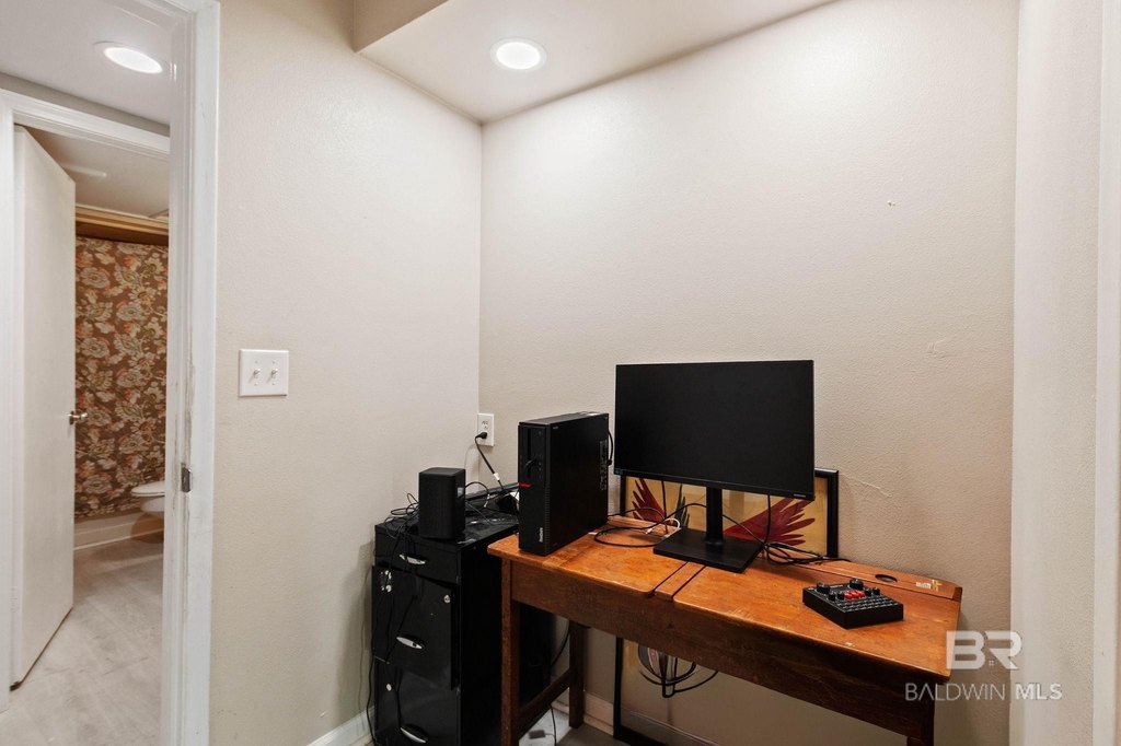 Picture 7