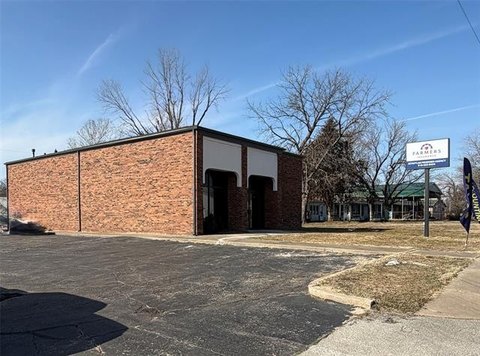 Remodeled Commercial Building in Oologah