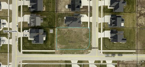 Land, Urbandale, IA