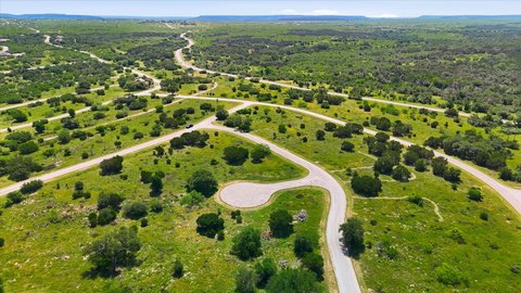 Residential Building Lot in Lake Community