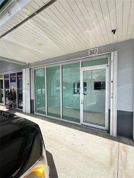 Commercial Space on US 1