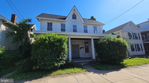 Chambersburg Duplex with Garage/Shop