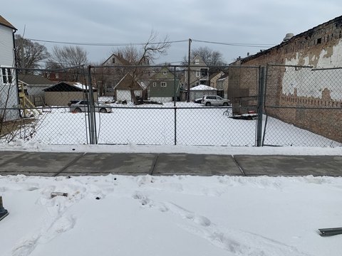 Vacant Lot in South Chicago