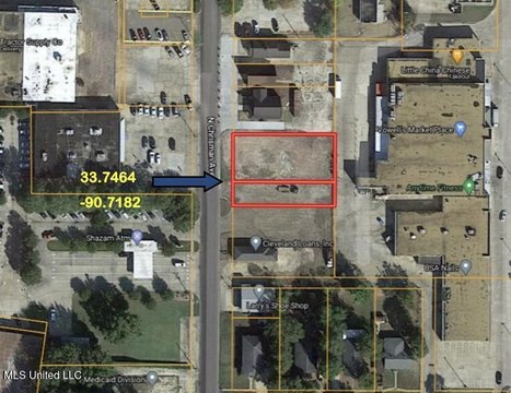 Commercial Lot in Opportunity Zone